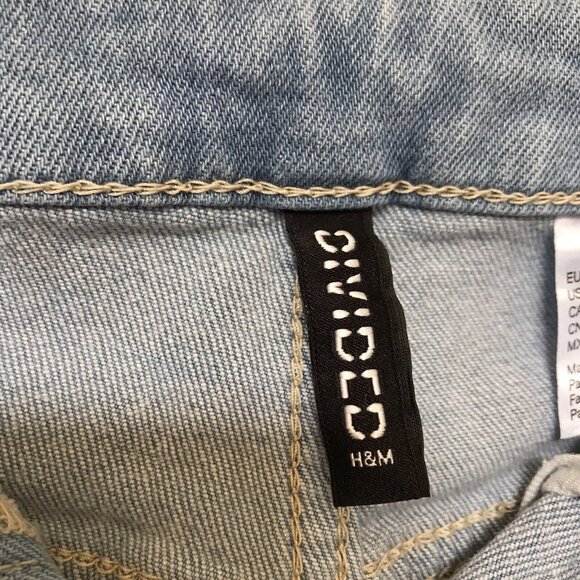 Divided H & M Distressed Light Blue Denim Crop Skinny Jeans Size 6 Destroyed Hem - Picture 5 of 10
